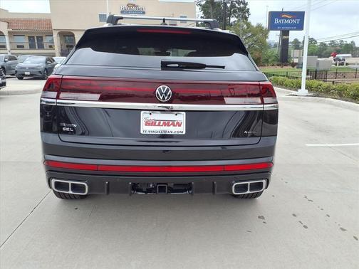 Deep Black Pearl Effect 2026 Volkswagen Atlas Cross Sport 2.0T SEL Premium R-Line