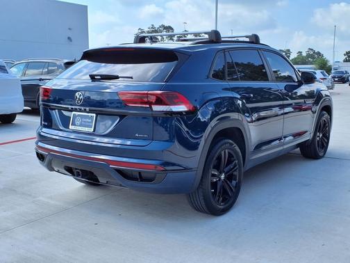 2023 Volkswagen Atlas Cross Sport 3.6 V6 SEL R-Line Black