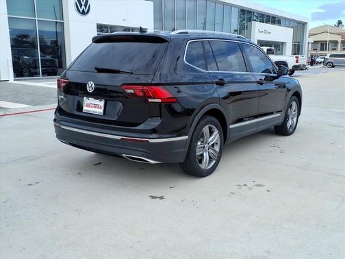 2021 Volkswagen Tiguan 2.0T SEL