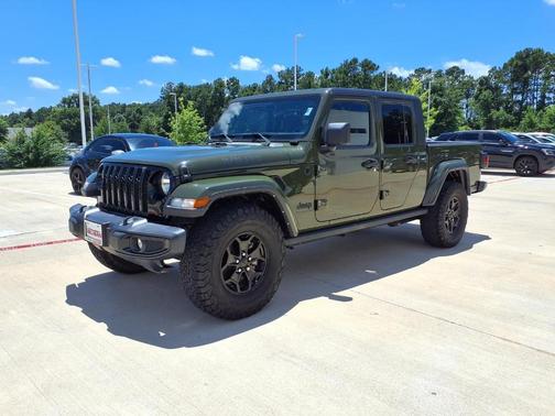 Sarge Green Clearcoat 2021 Jeep Gladiator Sport