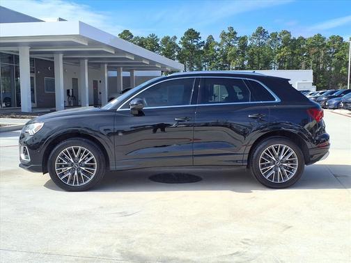 2021 Audi Q3 40 Premium