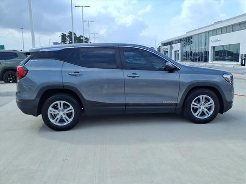 2021 GMC Terrain SLE