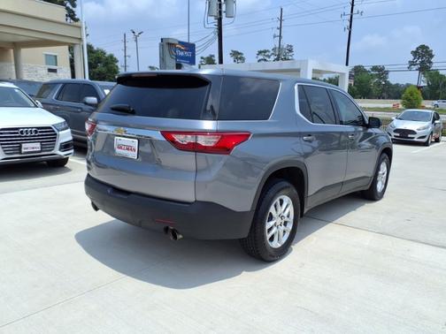 2020 Chevrolet Traverse LS