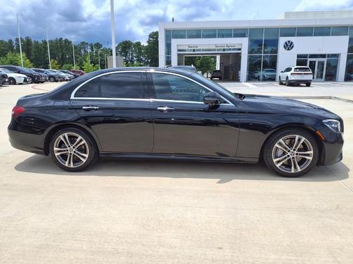 Black 2022 Mercedes-Benz E-Class E 350