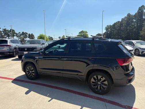 2023 Volkswagen Taos 1.5T S