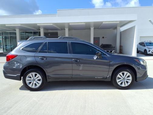 2019 Subaru Outback 2.5i