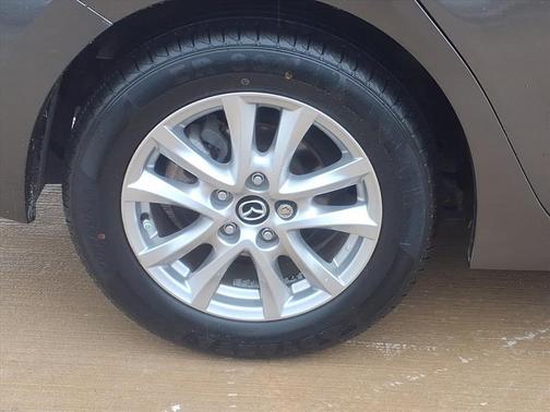 2016 Mazda Mazda3 i Touring