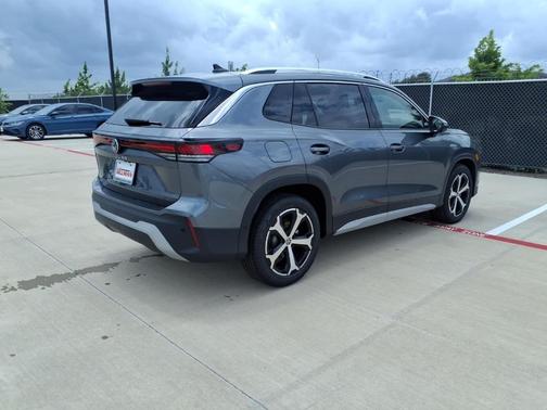 Platinum Gray Metallic 2026 Volkswagen Tiguan 2.0T SE