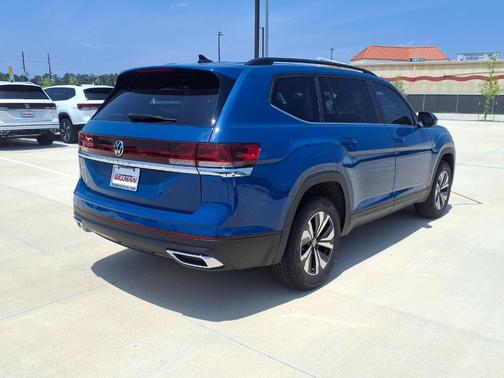 Lake Blue 2026 Volkswagen Atlas 2.0T SE