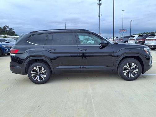 Deep Black Pearl 2026 Volkswagen Atlas 2.0T SE