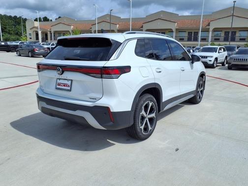 2025 Volkswagen Tiguan 2.0T SE