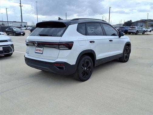 Pure White 2026 Volkswagen Taos 1.5T SE Black