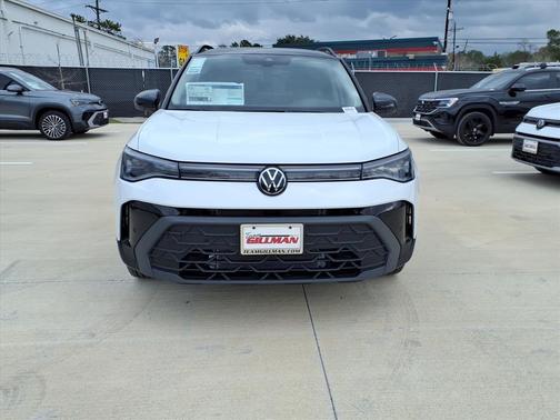 2026 Volkswagen Taos 1.5T SE Black