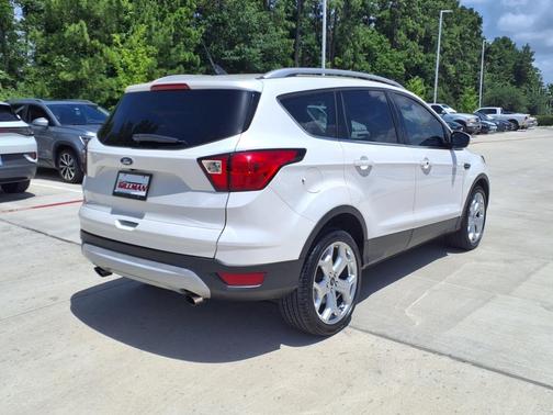 2019 Ford Escape Titanium