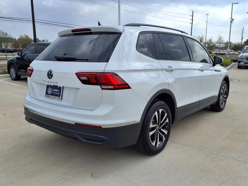 2023 Volkswagen Tiguan 2.0T S