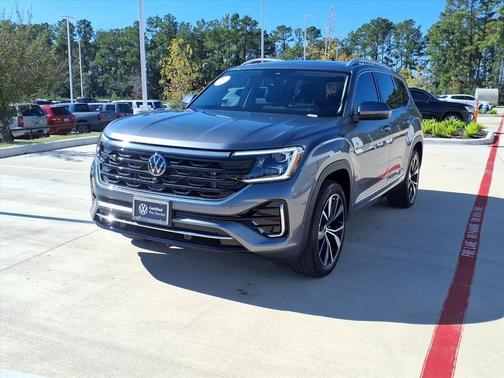 2025 Volkswagen Atlas 2.0T SEL Premium R-Line