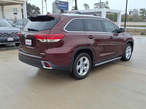 2017 Toyota Highlander Limited