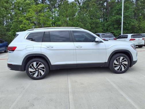 2025 Volkswagen Atlas 2.0T SEL