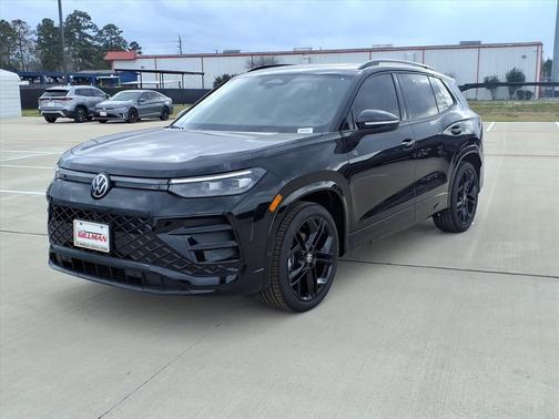 2026 Volkswagen Tiguan 2.0T SE R-Line Black
