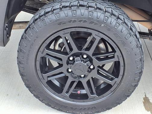 2020 Toyota Tundra SR