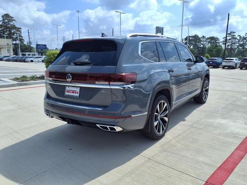 2025 Volkswagen Atlas 2.0T SEL Premium R-Line