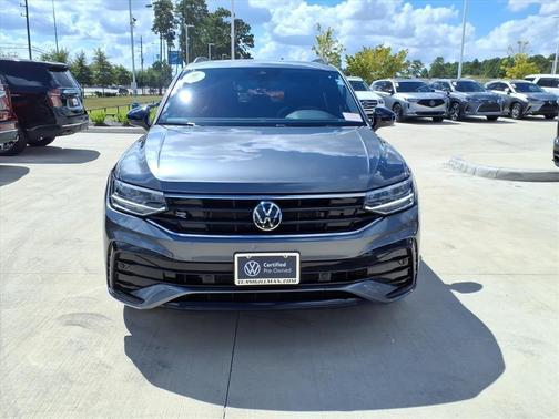 2023 Volkswagen Tiguan 2.0T SE R-Line Black
