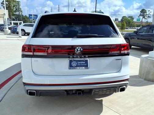 2025 Volkswagen Atlas 2.0T Peak Edition