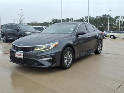 2019 Kia Optima LX