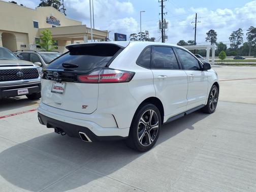2021 Ford Edge ST