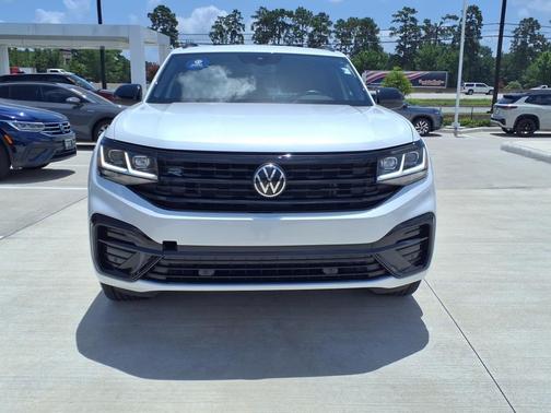 2023 Volkswagen Atlas Cross Sport 3.6 V6 SEL R-Line Black
