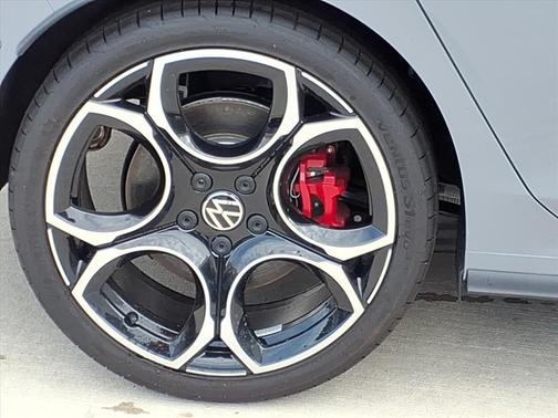 2025 Volkswagen Golf GTI 2.0T Autobahn