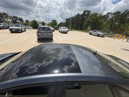 Platinum Gray Metallic 2024 Volkswagen Jetta 1.5T SE