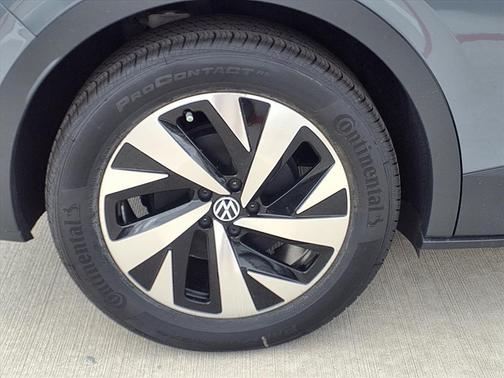 2025 Volkswagen ID.4 Pro