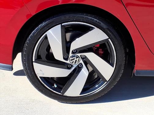 2024 Volkswagen Golf GTI 2.0T S