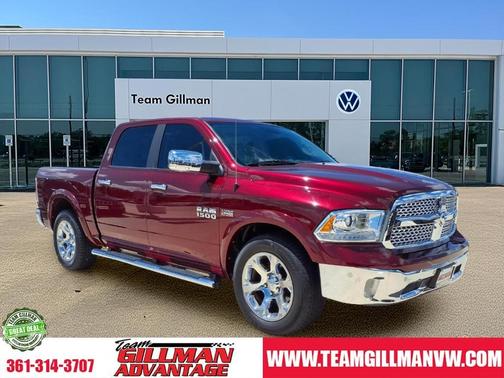 Flame Red Clearcoat 2018 RAM 1500 Laramie