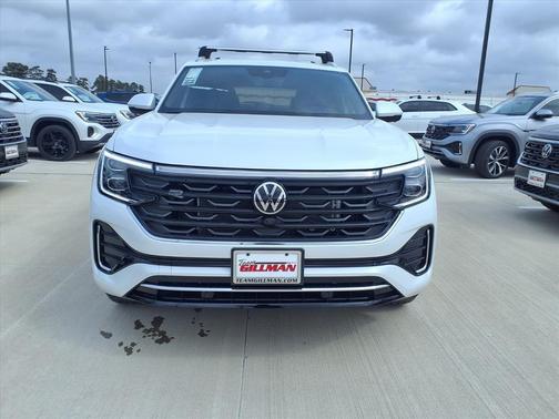 Opal White Pearl 2026 Volkswagen Atlas Cross Sport 2.0T SEL Premium R-Line
