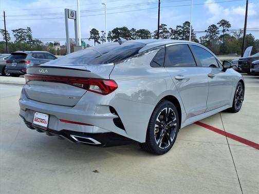 2023 Kia K5 GT-Line