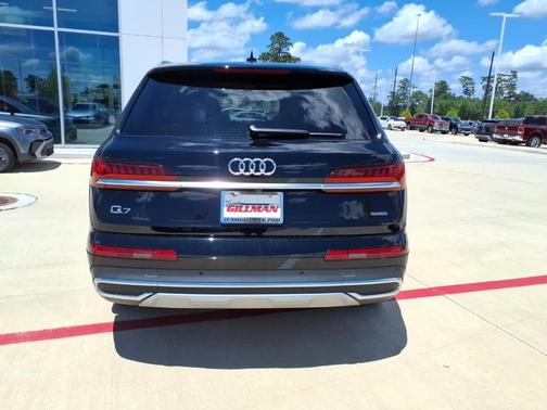 Night Black 2021 Audi Q7 45 Premium