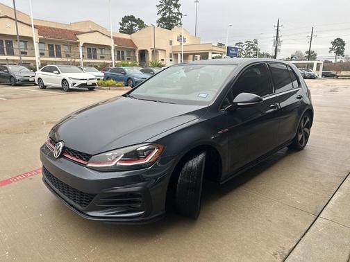 2019 Volkswagen Golf GTI 2.0T Autobahn