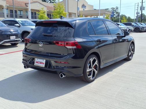 2025 Volkswagen Golf GTI 2.0T SE