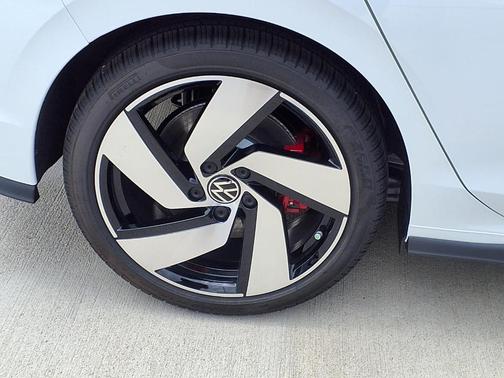 Opal White Pearl 2026 Volkswagen Golf GTI 2.0T S