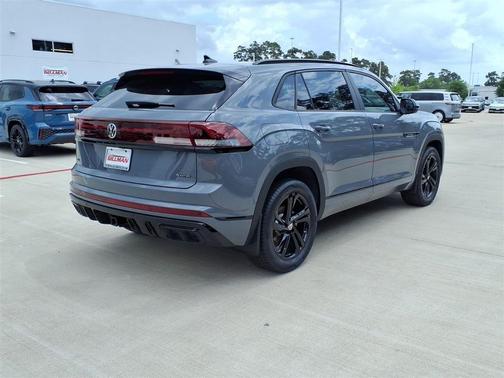 Pure Gray 2026 Volkswagen Atlas Cross Sport 2.0T SEL R-Line Black