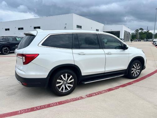 Platinum White Pearl 2022 Honda Pilot EX-L
