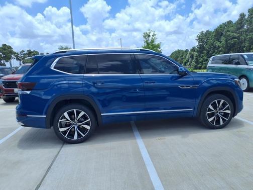 2025 Volkswagen Atlas 2.0T SEL Premium R-Line