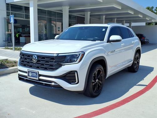2024 Volkswagen Atlas Cross Sport 2.0T SEL R-Line