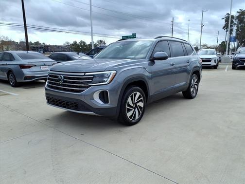 2024 Volkswagen Atlas 2.0T SE w/Technology