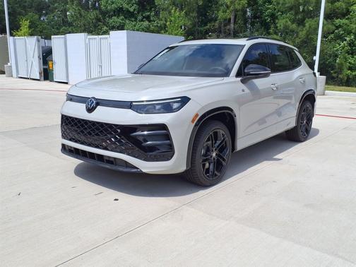 2025 Volkswagen Tiguan 2.0T SE R-Line Black