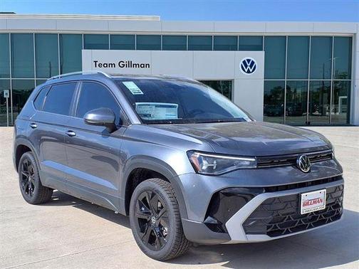 Platinum Gray Metallic 2026 Volkswagen Taos 1.5T SE