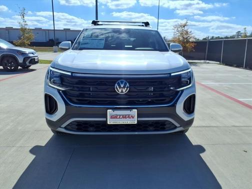 2026 Volkswagen Atlas Cross Sport 2.0T SE