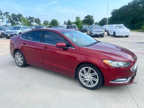 Ruby Red Metallic Tinted Clearcoat 2017 Ford Fusion SE